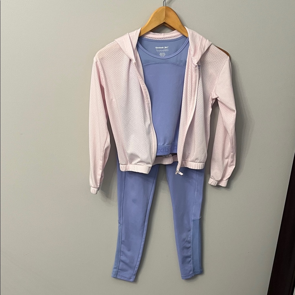 Reebok Kids Set in Light Pink and Lavender